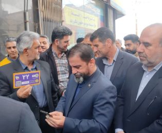 آئین رونمایی و نصب نخستین پلاک و کدپستی هوشمند شهرستان گرمسار