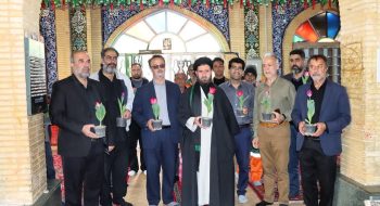 تجدید میثاق شهردار، اعضای شورای اسلامی شهر و کارکنان شهرداری با شهدای والامقام گرمسار در آستانه سال نو
