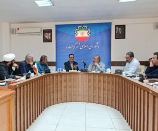 هم‌اندیشی پارلمان شهری و مدیریت شهری گرمسار برای سال جدید