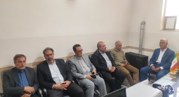 حضور شهردار و اعضای شورای اسلامی شهر گرمسار در کانون بازنشستگان ارتش جمهوری اسلامی ایران
