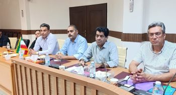 حضور مدیرعامل شرکت حفاظتی پارس اعتماد و پیمانکار پسماند خشک شهرداری در صحن شورای اسلامی شهر گرمسار