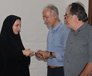 تجلیل از خبرنگاران و فعالان رسانهای در شهرداری گرمسار