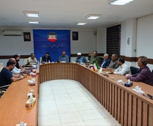 جلسه بررسی مشکلات شهرک پیشهوران