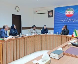 حضور معاونت کانون پرورش فکری استان سمنان در صحن شورای اسلامی شهر گرمسار